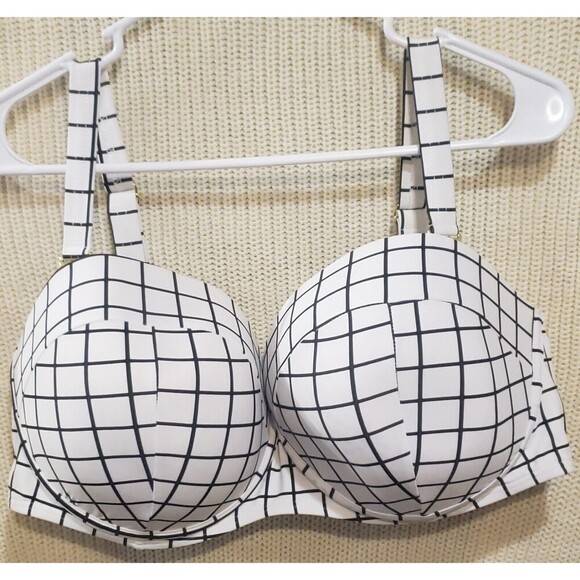 Swimsuits For All, Black/White Plaid Top, Size 32E/F, Very Nice‎ And Worn Once - Picture 1 of 6